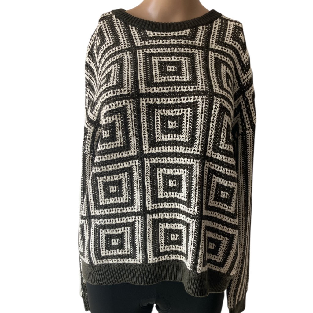 Back Beat Co Organic Cotton & Hemp Spiral Size M/L Sweater